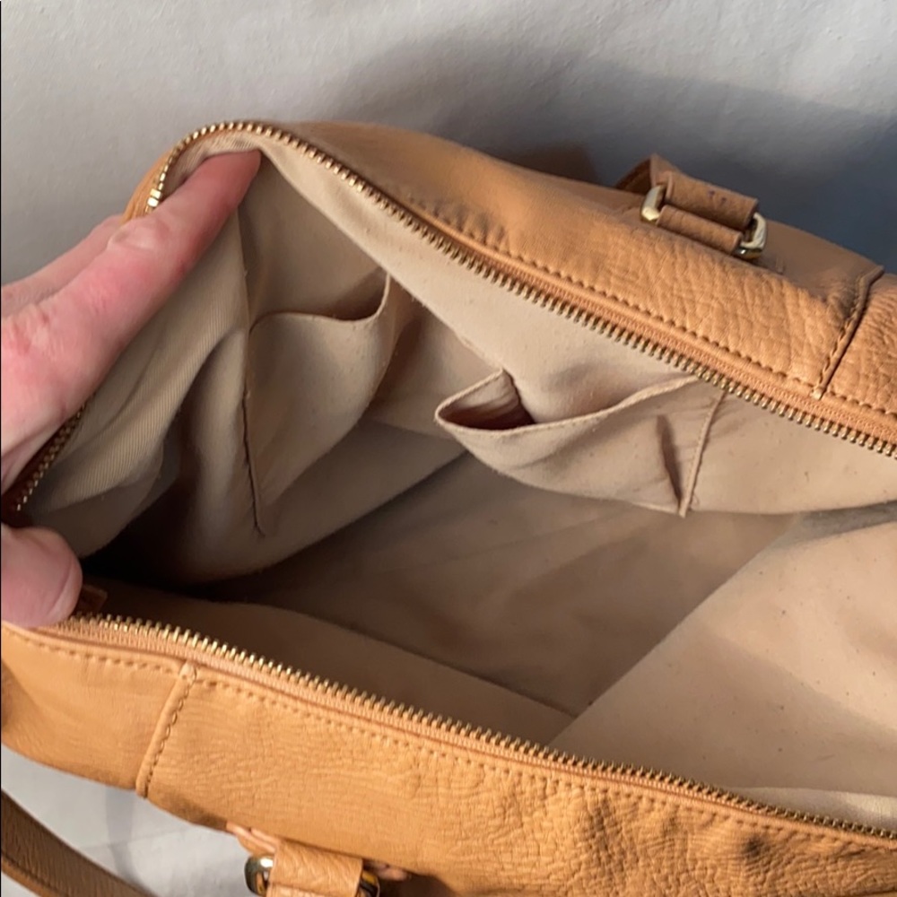 Purse - Picture 3 of 4